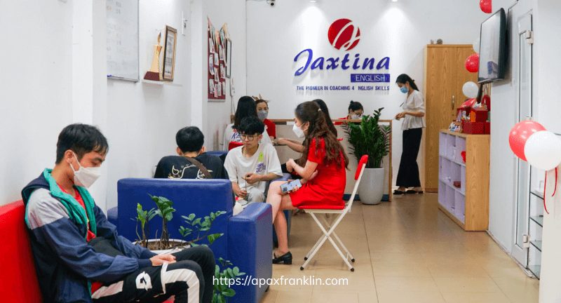 Jaxtina là trung tâm đào tạo Tiếng Anh khá uy tín