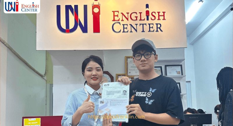 Uni English Center có nhiều khoá học cả về Ielts và Toiec